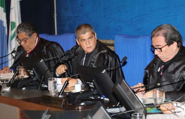 TCE aprova cria&ccedil;&atilde;o de comit&ecirc; para analisar contas do poder p&uacute;blico