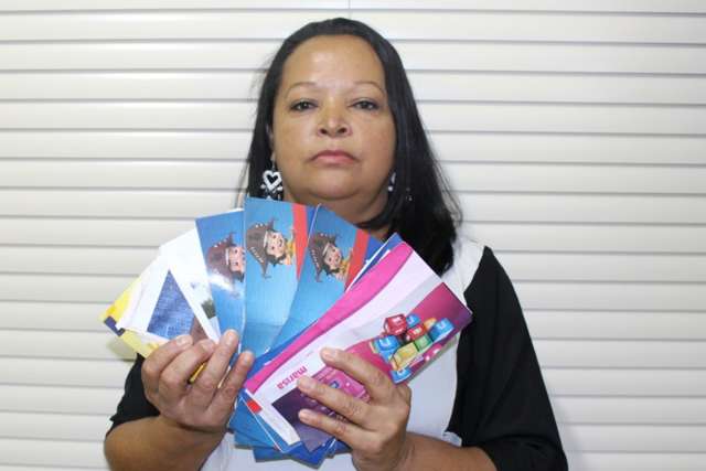 Por falta de pagamento trabalhadores de asilo amea&ccedil;am entrar em greve dia 15