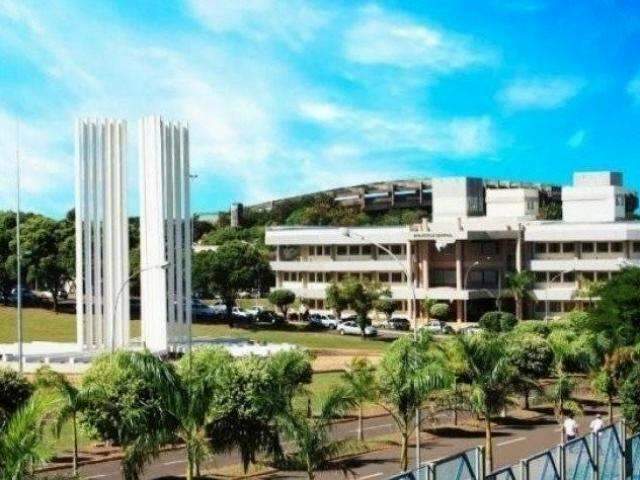 Decisão da Capes congela 36 novas bolsas de mestrado e doutorado na UFMS