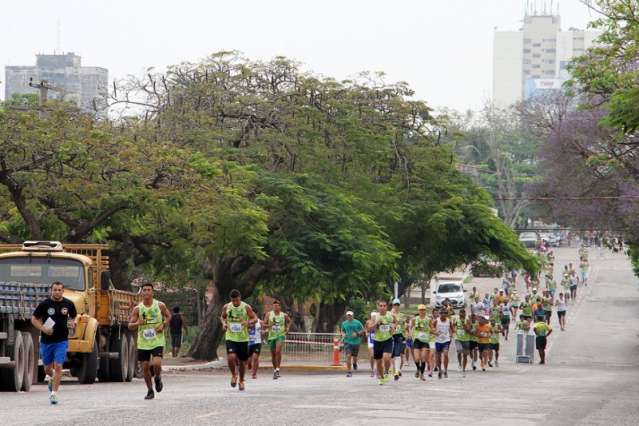 Prefeitura decide adiar corrida de rua ap&oacute;s morte de atleta em prova