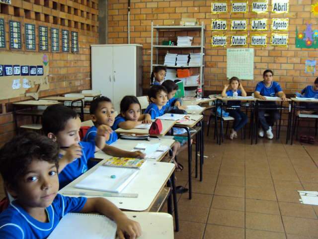  Funda&ccedil;&atilde;o de Cultura leva projeto Almanaque &agrave; escola da Comunidade Tia Eva