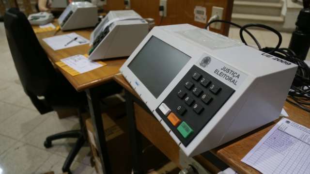 Urnas ganham dados  e mecanismos de defesa para encontro com eleitor 