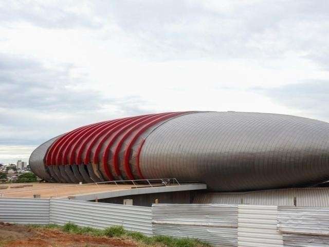 Pr&oacute;xima licita&ccedil;&atilde;o ser&aacute; dos tanques e constru&ccedil;&atilde;o civil ficar&aacute; para 2020