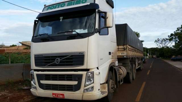 Pol&iacute;cia prende dois assaltantes e liberta caminhoneiro em rodovia de MS