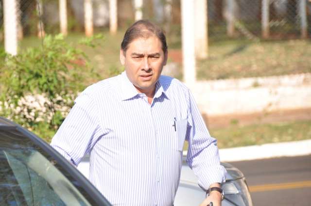 Com cr&iacute;ticas a sucessor, Bernal reafirma presid&ecirc;ncia regional do partido