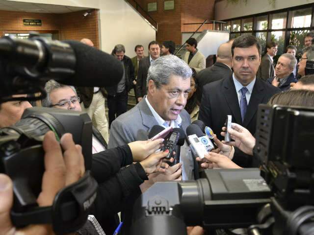  Andr&eacute; d&aacute; pux&atilde;o de orelha na Infraero por demora em projeto para aeroporto 