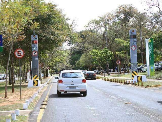 Geridos pelo Estado, radares do Parque dos Poderes ainda funcionam
