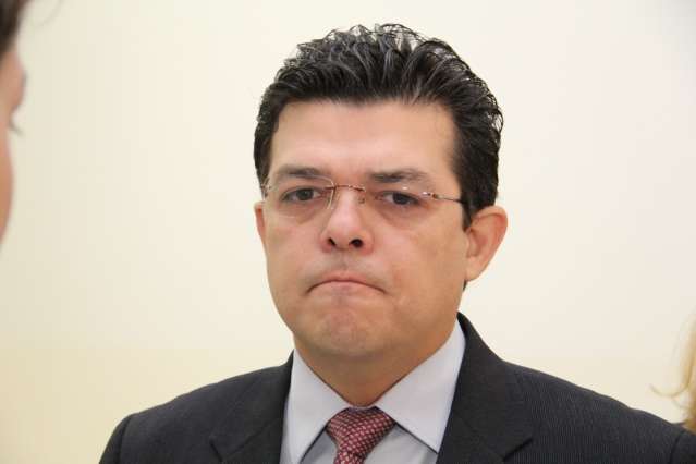Olarte promete &ldquo;cortar gorduras&rdquo; para equilibrar contas