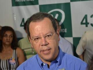 Vereador Marcelo Bluma durante entrevista nesta segunda. (Foto: Pedro Peralta)