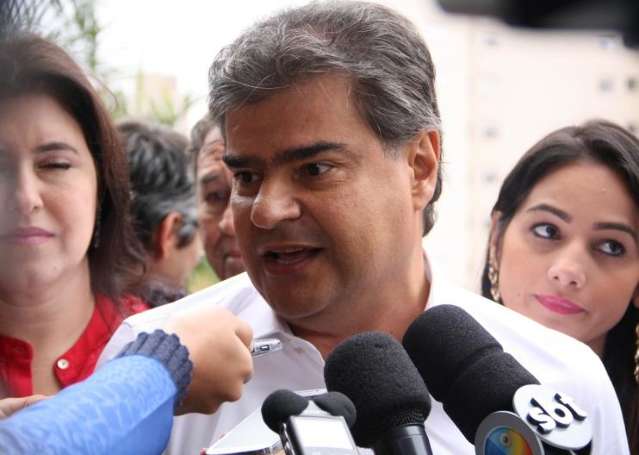 Conven&ccedil;&atilde;o confirma 99% de apoio do PMDB a Eduardo Campos em MS