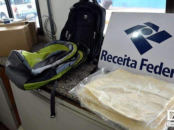 Mulher de 41 anos &eacute; presa com coca&iacute;na que seria levada para Portugal