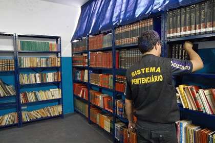 MPE arrecada livros para bibliotecas de pres&iacute;dios de Capital 