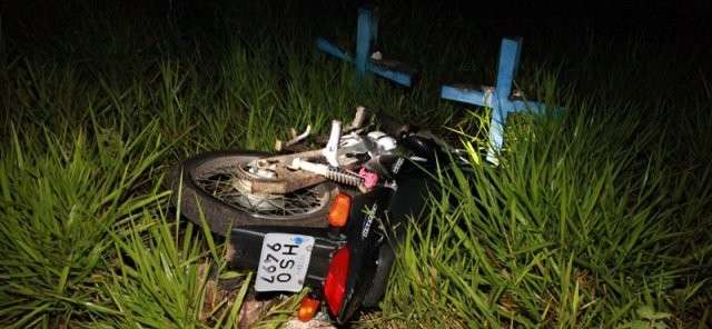 Moto atropela cavalo e condutor morre em Coxim