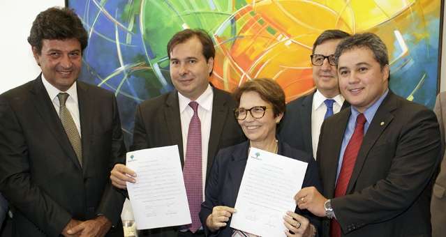 DEM vai esperar defini&ccedil;&atilde;o nacional para fechar alian&ccedil;as em MS