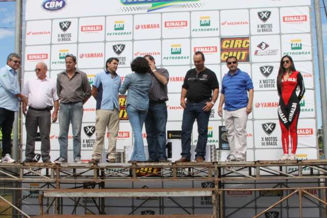 Tr&ecirc;s Lagoas abre oficialmente a 2&ordf; Etapa do BR de Motocross
