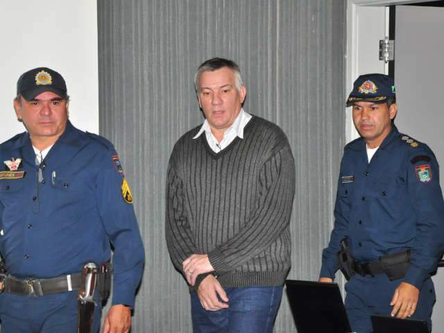  Previsto para amanh&atilde;, julgamento de ex-major &eacute; adiado para segunda