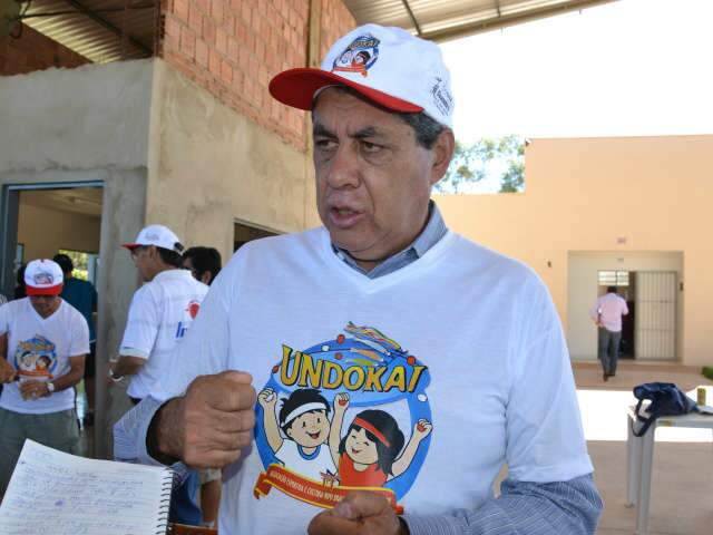  Puccinelli diz que elei&ccedil;&atilde;o em Dourados &eacute; &quot;angu de caro&ccedil;o&quot; e que espera pesquisa