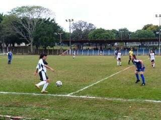 Lance do primeiro jogo de Operário e Maracaju, na Capital (Foto: Operário FC/Divulgação)