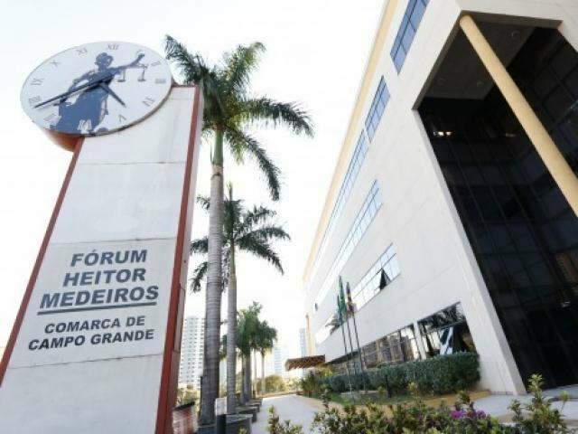 Banco &eacute; condenado a indenizar correntista em R$ 10 mil por n&atilde;o entregar cart&atilde;o