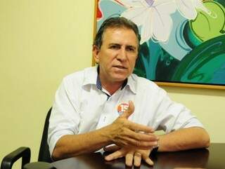 &quot;Vamos resolver a Sa&uacute;de com a popula&ccedil;&atilde;o&quot;, afirma Edson Giroto