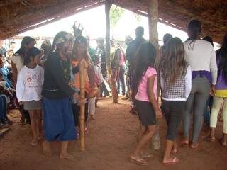Indígenas se reuniram em comemoração de um ano da retomada da Terra indígena de Yvy Katu (Foto: Divulgação/Cimi)