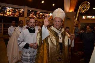 Missa foi celebrada pelo arcebispo emérito Dom Vitório (Foto: Vanderlei Aparecido)