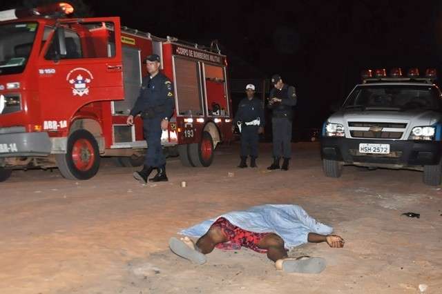 Homem morre baleado ap&oacute;s dar informa&ccedil;&atilde;o a atirador em assentamento