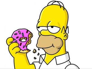 Homer Simpson e o donut de glacê rosa com confetes coloridos