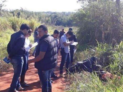 Homem &eacute; encontrado morto a facadas pr&oacute;ximo de assentamento na Fronteira