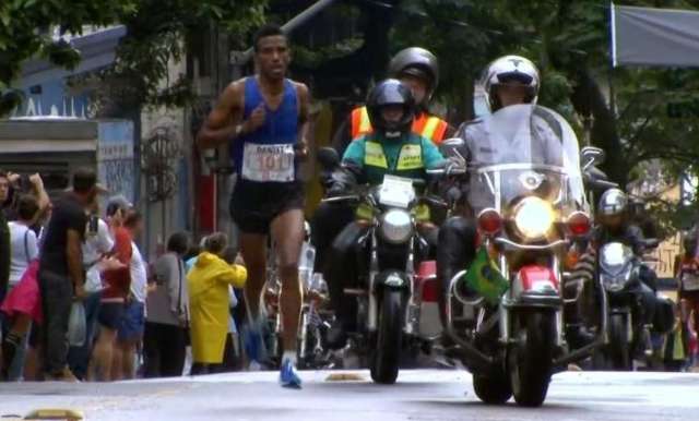 Barenita superou os favoritos para vencer a corrida S&atilde;o Silvestre