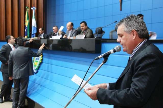 Projeto prev&ecirc; entrada compuls&oacute;ria em casas para fiscaliza&ccedil;&atilde;o da dengue