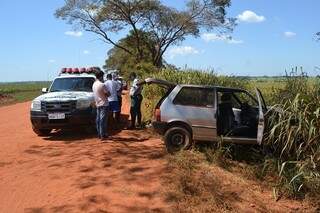 Ao perder a direção do veículo, idoso bateu em árvore (Foto: Site Jornal da Nova)