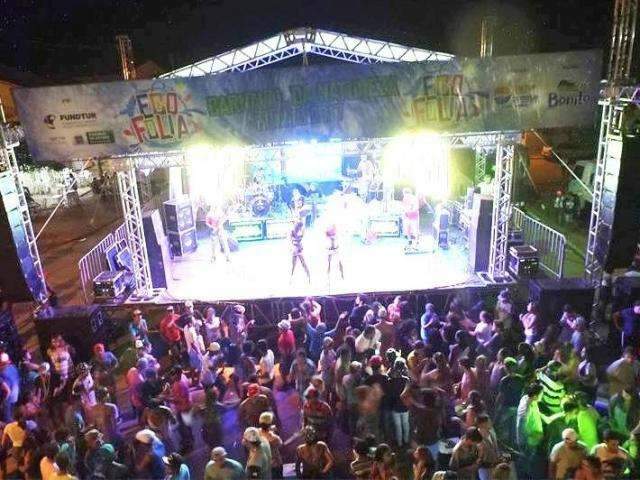 Governo destina R$ 552 mil para festas de Carnaval em 19 cidades de MS