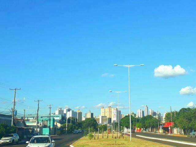 Em meio a calor&atilde;o, MS tem alerta de tempestade e granizo em 60 cidades
