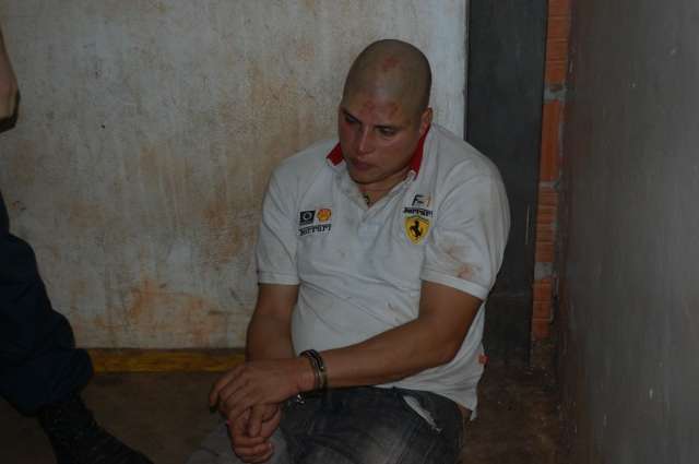 Ap&oacute;s matar menina, acusado de crime bebeu em bar e raspou a cabe&ccedil;a