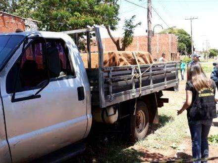 Vendedor de mesas de sinuca &eacute; executado por pistoleiros na fronteira