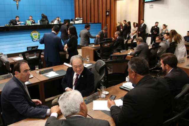 Deputados votam mudan&ccedil;as nos benef&iacute;cios do programa bolsa-atleta