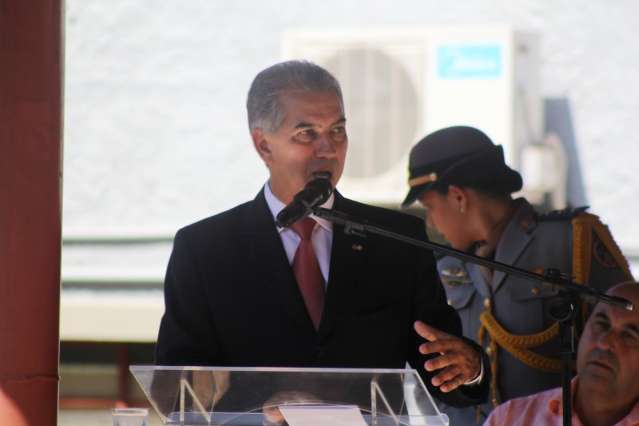 Reinaldo promete mais investimentos e ampliar efetivo dos Bombeiros