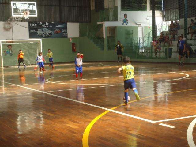 Rodada da Copa Pelezinho de futsal tem 8 partidas neste s&aacute;bado