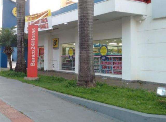 Casal &eacute; preso ap&oacute;s cometer 4 furtos em lojas e farm&aacute;cias do Centro