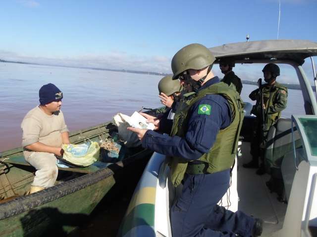 For&ccedil;as militares divulgam balan&ccedil;o da Opera&ccedil;&atilde;o &Aacute;gata 11 nesta quinta-feira