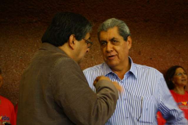 Mar&ccedil;al cometer&aacute; &quot;equ&iacute;voco eleitoral&quot; se trocar PMDB pelo PROS, diz Andr&eacute;