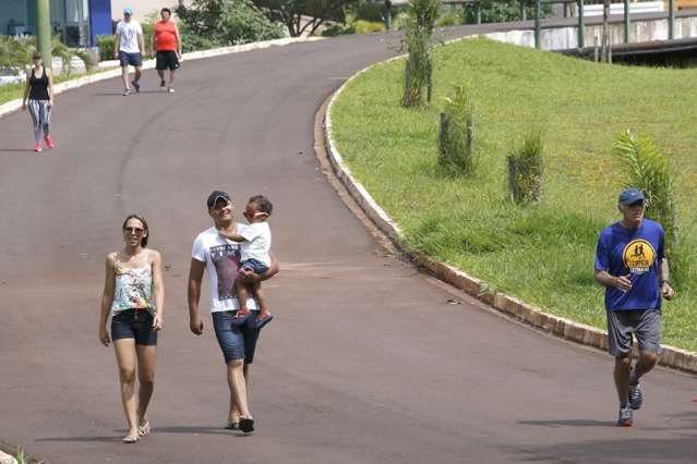 Manh&atilde; &eacute; de passeio no parque para quem est&aacute; de visita pela cidade