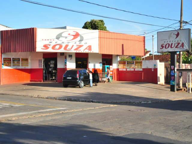  Ap&oacute;s morte de gerente em roubo, PM ser&aacute; indiciado por duplo homic&iacute;dio culposo 