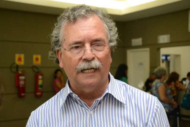 Pe&ccedil;a chega, mas radioterapia no Hospital do C&acirc;ncer s&oacute; em 2 semanas