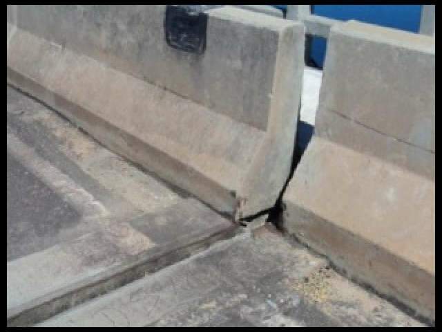  Tr&aacute;fego de ve&iacute;culos de passeio e camionetes est&aacute; liberado na ponte em Corumb&aacute;