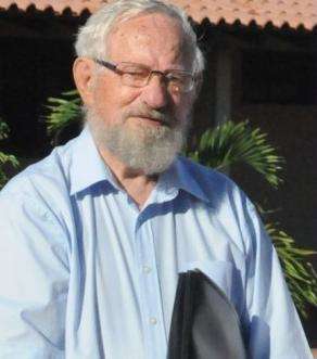 Padre morre aos 87 anos e pode ser a 7&ordm; v&iacute;tima da dengue na Capital