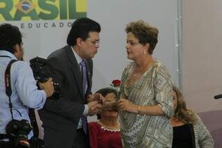 Olarte com a presidente Dilma Rousseff (Foto: Marcos Ermínio)
