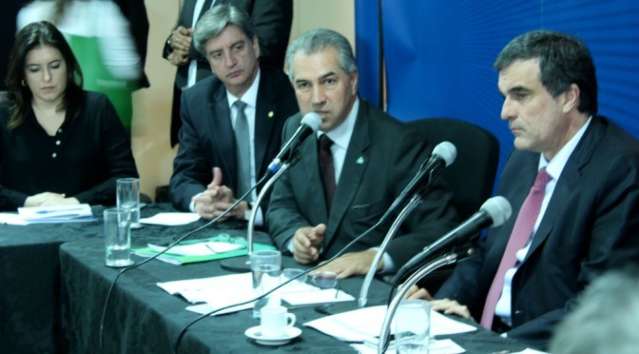 Ministro garante a Reinaldo que invas&otilde;es ser&atilde;o combatidas com rigor