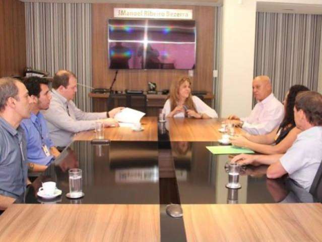 Governo do Estado assina conv&ecirc;nio com Sesc e servidores ter&atilde;o descontos 